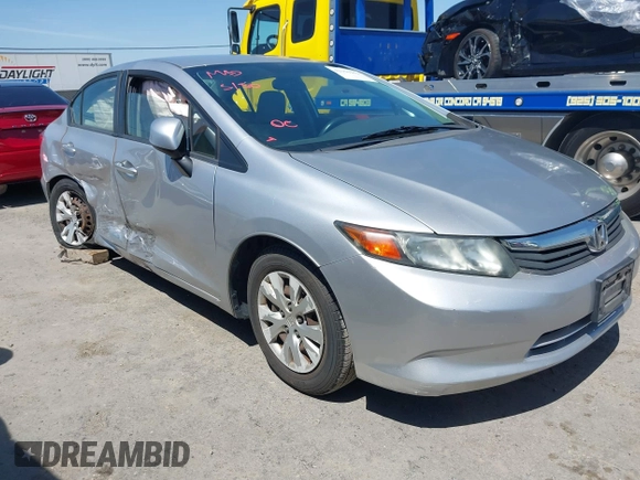 2012 Honda Civic LX z VIN 19XFB2F50CE332101, wystawiony jako IAAI lot #42359452 z przebiegiem 132 170 mil mil oraz . Historia ofert i sprzedaży dostępna na DreamBid. Obrazek 1.