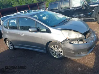 2010 Honda Fit Sport с VIN JHMGE8H41AS027685, выставлен на аукционе IAAI как лот 42258914 с пробегом 193 498 миль миль и . История ставок и продаж доступна на DreamBid. Изображение 1.