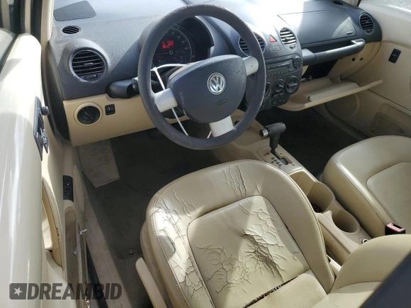2006 Volkswagen Beetle с VIN 3VWRW31C56M411980, выставлен на аукционе Copart как лот 51866035 с пробегом 167 541 миль миль и Списание • Salvage title. История ставок и продаж доступна на DreamBid. Изображение 8.
