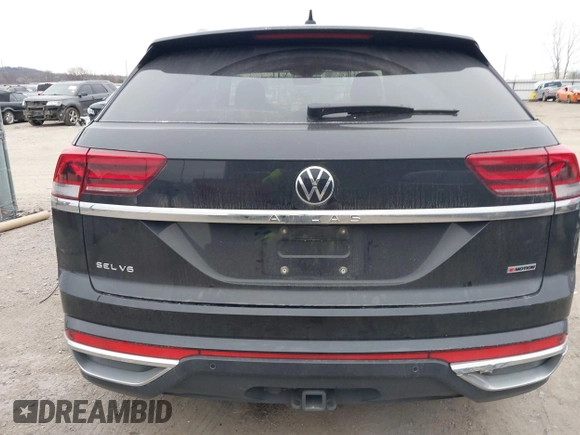 2022 Volkswagen Atlas SEL with VIN 1V2BE2CA2NC218844, listed as a IAAI auction lot 41264502 with 47,150 mi miles and . Bid and sale history available at DreamBid. Image 17.