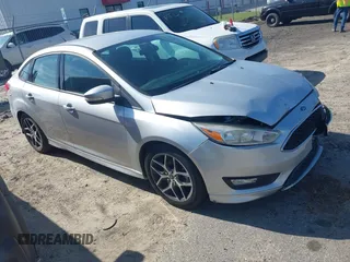 2016 Ford Focus SE with VIN 1FADP3F2XGL201085, listed as a IAAI auction lot 42547739 with 95,401 mi miles and . Bid and sale history available at DreamBid. Image 1.