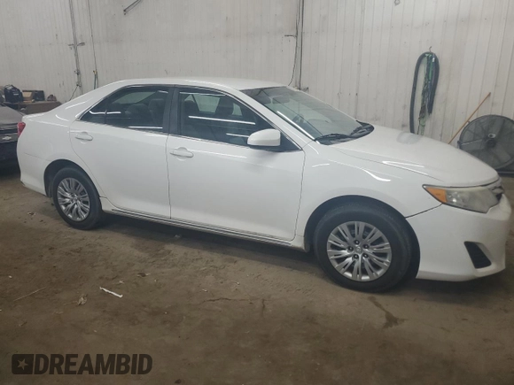 2013 Toyota Camry L with VIN 4T1BF1FK2DU297093, listed as a Copart auction lot 50572795 with 172,637 mi miles and Salvage Title. Bid and sale history available at carsss.com. Image 4.