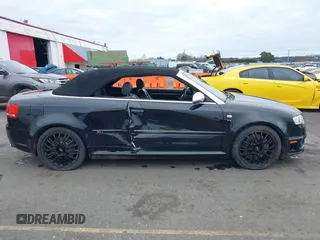 2008 Audi RS 4 z VIN WUAYU48H48K800151, wystawiony jako IAAI lot #41744495 z przebiegiem 83 424 mil mil oraz . Historia ofert i sprzedaży dostępna na DreamBid. Obrazek 13.