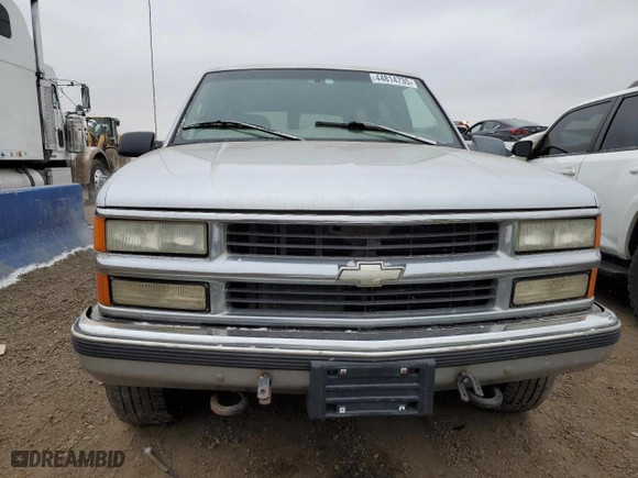 1997 Chevrolet Tahoe with VIN 1GNEK13R8VJ337069, listed as a Copart auction lot 44814735 with 328,287 mi miles and Clean Title. Bid and sale history available at carsss.com. Image 5.