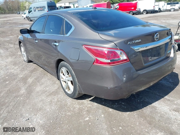 2013 Nissan Altima 2.5 SV with VIN 1N4AL3AP4DC145691, listed as a IAAI auction lot 41977783 with 146,075 mi miles. Bid and sale history available at carsss.com. Image 3.