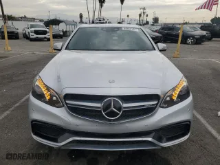 2015 Mercedes-Benz E-Class E 63 AMG S-Model with VIN WDDHF7GB5FB092842, listed as a Copart auction lot 84886164 with 77,437 mi miles and Salvage Title. Bid and sale history available at carsss.com. Image 5.