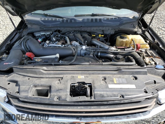 2019 Ford F-350 XL z VIN 1FT8W3BT6KEE98446, wystawiony jako Copart lot #56383335 z przebiegiem 119 855 mil mil oraz Szkody całkowita. Historia ofert i sprzedaży dostępna na DreamBid. Obrazek 11.