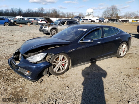 2014 Tesla Model S P85D with VIN 5YJSA1H25EFP62914, listed as a Copart auction lot 41629885 with 98,830 mi miles and Salvage Title. Bid and sale history available at carsss.com. Image 1.