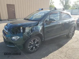 2016 FIAT 500X Easy z VIN ZFBCFYBT0GP332639, wystawiony jako Copart lot #54416235 z przebiegiem 85 608 mil mil oraz Szkoda całkowita • Salvage title. Historia ofert i sprzedaży dostępna na DreamBid. Obrazek 1.