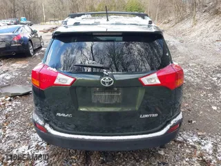 2013 Toyota RAV4 Limited with VIN 2T3DFREV5DW015653, listed as a IAAI auction lot 41989344 with 82,321 mi miles. Bid and sale history available at carsss.com. Image 16.