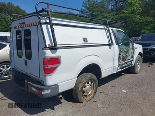 2013 Ford F-150 XL with VIN 1FTMF1CM5DKD84369, listed as a IAAI auction lot 42185654 with Not Provided miles and . Bid and sale history available at carsss.com. Image 4.