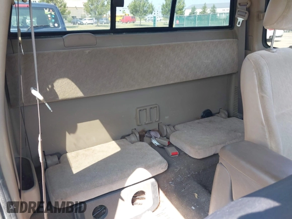 2004 Toyota Tacoma with VIN 5TEWN72N44Z344708, listed as a IAAI auction lot 40095002 with 136,791 mi miles and . Bid and sale history available at DreamBid. Image 8.