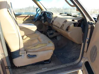 2000 Dodge 1500 with VIN 3B7HF13Z3YG150676, listed as a IAAI auction lot 41951461 with 184,061 mi miles and . Bid and sale history available at DreamBid. Image 5.