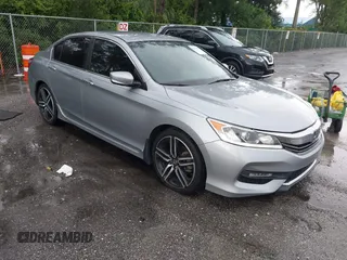 2016 Honda Accord Sport z VIN 1HGCR2F57GA217522, wystawiony jako IAAI lot #42436455 z przebiegiem 89 042 mil mil oraz . Historia ofert i sprzedaży dostępna na DreamBid. Obrazek 1.