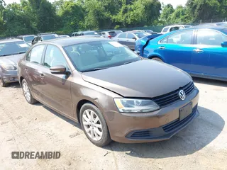 2012 Volkswagen Jetta SE z VIN 3VWDP7AJXCM394165, wystawiony jako IAAI lot #42847570 z przebiegiem 123 636 mil mil oraz . Historia ofert i sprzedaży dostępna na DreamBid. Obrazek 1.