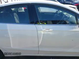 2016 Ford Fusion SE with VIN 3FA6P0H78GR302403, listed as a IAAI auction lot 41996340 with 261,868 mi miles and . Bid and sale history available at DreamBid. Image 13.