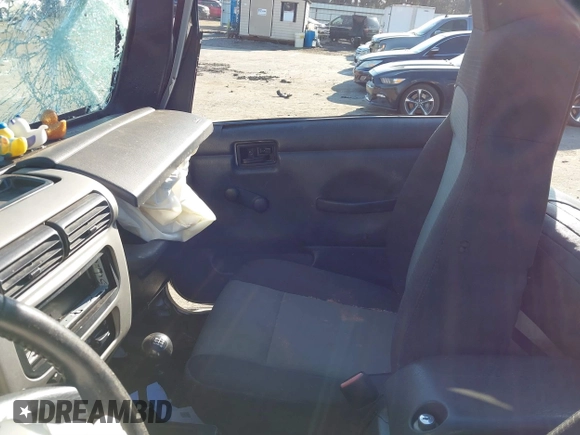 2006 Jeep Wrangler Unlimited LWB with VIN 1J4FA44S76P755148, listed as a IAAI auction lot 41774840 with 167,914 mi miles. Bid and sale history available at carsss.com. Image 5.