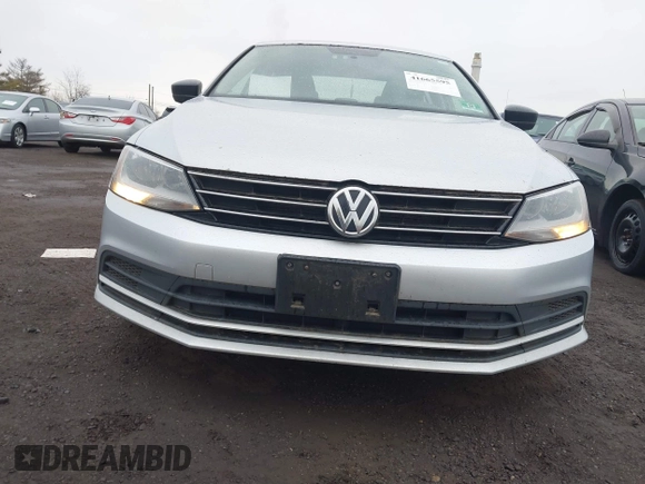 2015 Volkswagen Jetta SE с VIN 3VWD17AJ2FM354359, выставлен на аукционе IAAI как лот 41665595 с пробегом 155 748 миль миль и . История ставок и продаж доступна на DreamBid. Изображение 6.