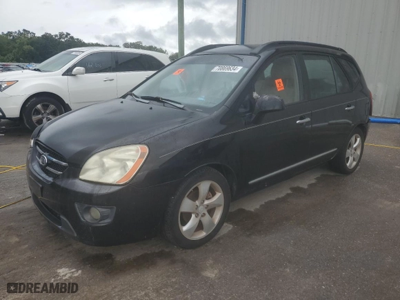 2007 Kia Rondo EX with VIN KNAFG526677042238, listed as a Copart auction lot 70869634 with 152,464 mi miles and Salvage Title. Bid and sale history available at carsss.com. Image 1.