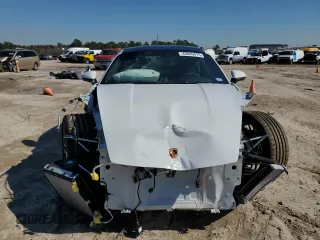 2024 Porsche 911 Carrera with VIN WP0AA2A90RS209329, listed as a Copart auction lot 43049475 with 1,785 mi miles and Salvage Title. Bid and sale history available at carsss.com. Image 5.