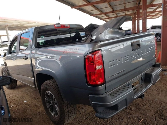 2021 Chevrolet Colorado 4WD Z71 with VIN 1GCGTDEN1M1168618, listed as a IAAI auction lot 41683565 with 57,697 mi miles. Bid and sale history available at carsss.com. Image 3.