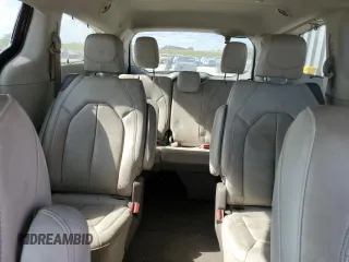 2020 Chrysler Pacifica Touring L z VIN 2C4RC1BG7LR135565, wystawiony jako Copart lot #54108915 z przebiegiem 62 639 mil mil oraz Nie do naprawy • Non repairable. Historia ofert i sprzedaży dostępna na DreamBid. Obrazek 10.