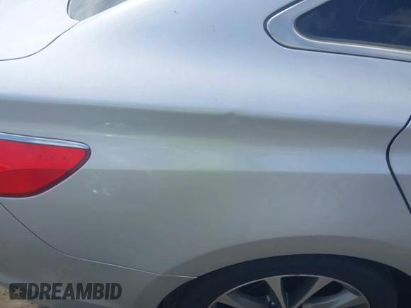 2017 Hyundai Azera with VIN KMHFG4JG9HA579046, listed as a IAAI auction lot 40135653 with Not Provided miles and . Bid and sale history available at carsss.com. Image 14.