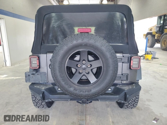 2016 Jeep Wrangler Unlimited Sport z VIN 1C4HJWDG4GL156724, wystawiony jako Copart lot #62733795 z przebiegiem 100 602 mil mil oraz Szkoda całkowita • Salvage title. Historia ofert i sprzedaży dostępna na DreamBid. Obrazek 6.