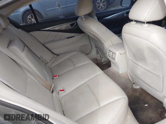 2015 Infiniti Q50 Premium with VIN JN1BV7AP5FM336231, listed as a IAAI auction lot 41654477 with 119,535 mi miles. Bid and sale history available at carsss.com. Image 8.