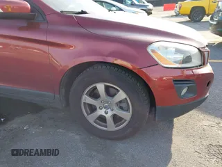 2010 Volvo XC60 3.2L with VIN YV4982DL7A2080402, listed as a IAAI auction lot 41900276 with 253,183 mi miles. Bid and sale history available at carsss.com. Image 14.