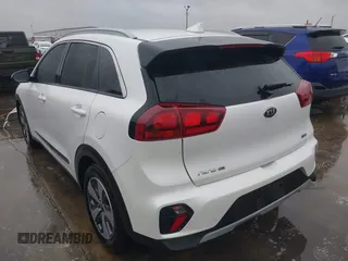 2020 Kia Niro LX with VIN KNDCB3LC2L5435978, listed as a IAAI auction lot 41902940 with 49,320 mi miles and . Bid and sale history available at DreamBid. Image 3.