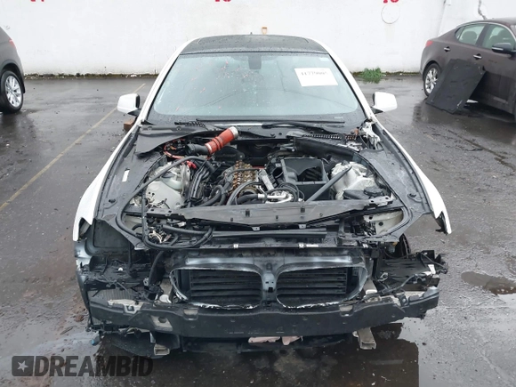 2013 BMW 5 Series 535i with VIN WBAFR7C53DC826567, listed as a IAAI auction lot 41779005 with Not Provided miles and . Bid and sale history available at DreamBid. Image 13.