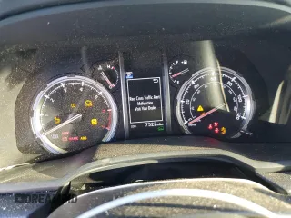 2022 Toyota 4Runner TRD Pro with VIN JTELU5JR4N6086246, listed as a Copart auction lot 88800075 with 7,522 mi miles and Salvage title. Bid and sale history available at DreamBid. Image 9.