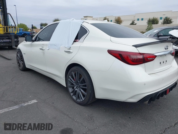 2019 Infiniti Q50 RED SPORT 400 with VIN JN1FV7APXKM761052, listed as a IAAI auction lot 41290479 with 81,930 mi miles. Bid and sale history available at carsss.com. Image 3.