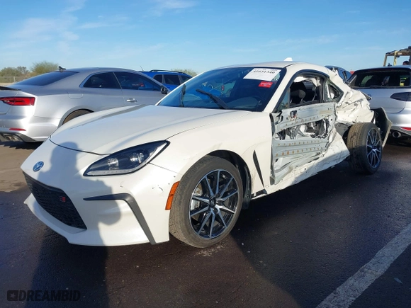 2023 Toyota GR86 with VIN JF1ZNBC18P8763197, listed as a IAAI auction lot 41651340 with 33,759 mi miles. Bid and sale history available at carsss.com. Image 17.