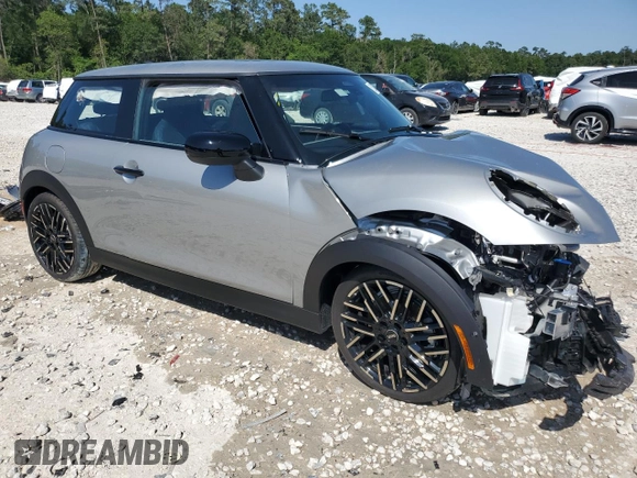 2025 MINI Hardtop Cooper S with VIN WMW23GD00S2W74060, listed as a Copart auction lot 52106175 with 410 mi miles and Salvage Title. Bid and sale history available at DreamBid. Image 4.