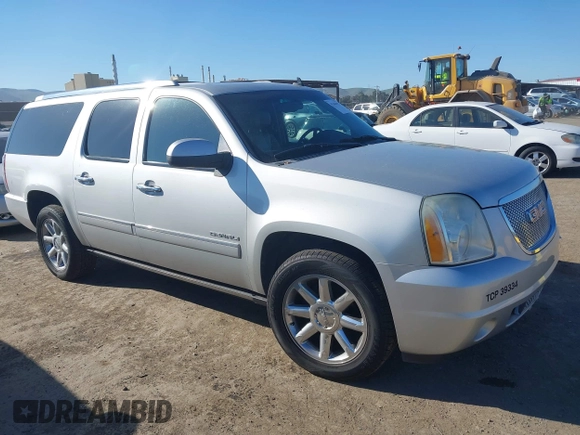 2010 GMC Yukon XL Denali with VIN 1GKUKMEF0AR176578, listed as a IAAI auction lot 41444927 with 175,100 mi miles. Bid and sale history available at carsss.com. Image 1.