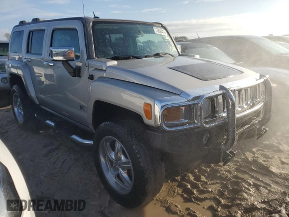 2006 Hummer H3 with VIN 5GTDN136468104647, listed as a Copart auction lot 73696414 with 0 mi miles and Non Repairable. Bid and sale history available at carsss.com. Image 4.