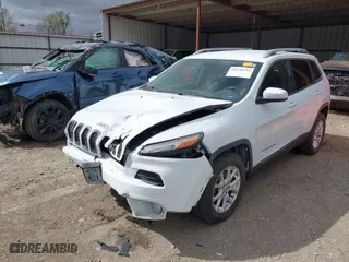 2015 Jeep Cherokee Latitude with VIN 1C4PJMCS1FW541757, listed as a IAAI auction lot 41836524 with 95,184 mi miles. Bid and sale history available at carsss.com. Image 22.