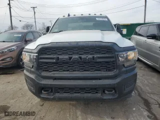 2023 Ram 3500 Tradesman with VIN 3C63RRGL2PG548215, listed as a Copart auction lot 43213275 with 244,630 mi miles and Clean Title. Bid and sale history available at carsss.com. Image 5.