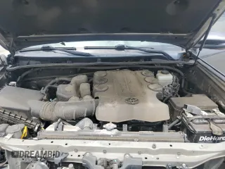 2017 Toyota 4Runner SR5 с VIN JTEBU5JR4H5421768, выставлен на аукционе Copart как лот 60965235 с пробегом 121 928 миль миль и Списание • Salvage title. История ставок и продаж доступна на DreamBid. Изображение 12.