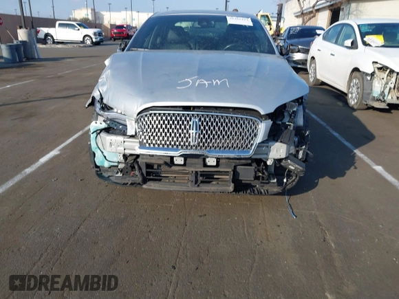2019 Lincoln MKZ Hybrid Reserve II with VIN 3LN6L5MU6KR611449, listed as a IAAI auction lot 41465414 with Not provided miles and . Bid and sale history available at DreamBid. Image 12.