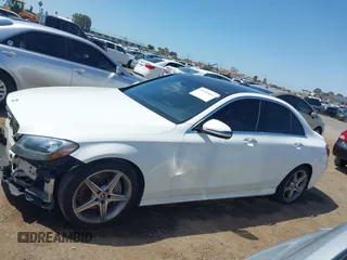 2017 Mercedes-Benz C 300 with VIN 55SWF4JB5HU230712, listed as a IAAI auction lot 41951843 with 113,736 mi miles and . Bid and sale history available at carsss.com. Image 15.