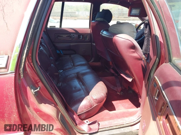 1993 Buick Roadmaster Ltd with VIN 1G4BT5374PR400327, listed as a IAAI auction lot 41987072 with 191,381 mi miles and . Bid and sale history available at DreamBid. Image 8.