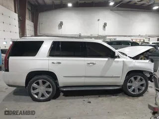 2019 Cadillac Escalade Luxury with VIN 1GYS4BKJXKR206806, listed as a IAAI auction lot 41571123 with 90,278 mi miles. Bid and sale history available at carsss.com. Image 13.