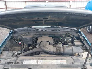 1997 Ford F-150 XL с VIN 1FTDX18W6VKD30779, выставлен на аукционе IAAI как лот 42581834 с пробегом 228 598 миль миль и . История ставок и продаж доступна на DreamBid. Изображение 10.