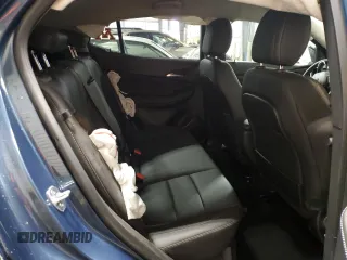 2024 Buick Encore GX Avenir с VIN KL4AMFSL0RB062609, выставлен на аукционе Copart как лот 75901274 с пробегом 9 972 миль миль и Списание • Salvage title. История ставок и продаж доступна на DreamBid. Изображение 11.