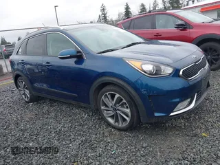 2017 Kia Niro Touring with VIN KNDCE3LC4H5054227, listed as a IAAI auction lot 41839970 with 39,782 mi miles. Bid and sale history available at carsss.com. Image 1.