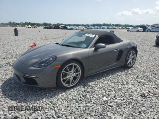 2023 Porsche Boxster z VIN WP0CA2A81PS205206, wystawiony jako Copart lot #59809215 z przebiegiem 9 483 mil mil oraz Szkoda całkowita • Salvage title. Historia ofert i sprzedaży dostępna na DreamBid. Obrazek 1.