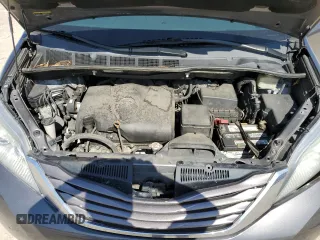 2017 Toyota Sienna LE Auto Access Seat with VIN 5TDKZ3DC1HS777624, listed as a Copart auction lot 50633175 with 139,852 mi miles and Salvage Title. Bid and sale history available at DreamBid. Image 12.